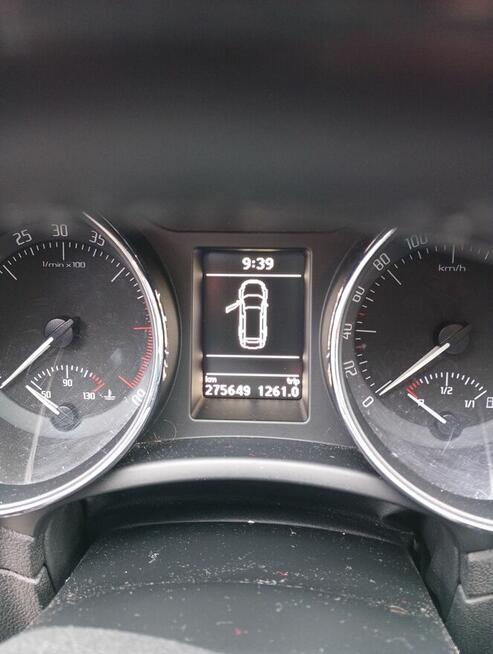 Sprzedam samochód osobowy marki Skoda Superb y Kołobrzeg - zdjęcie 6