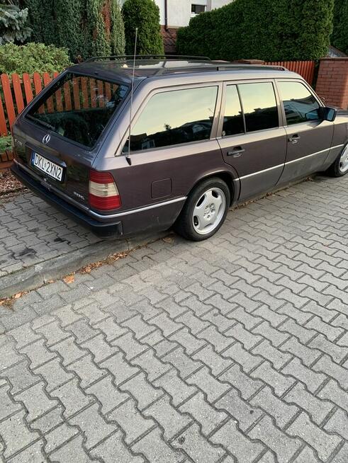 Mercedes w 124 Krzyki - zdjęcie 2