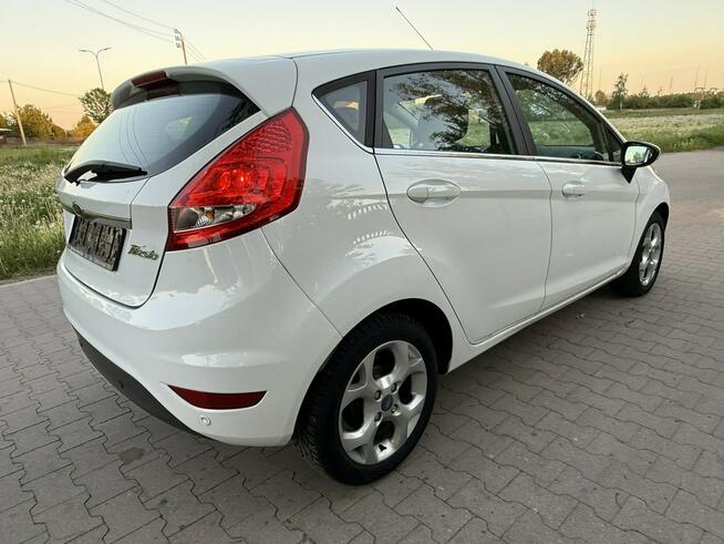 Ford Fiesta MK7 1.25B 2010r Climatronic 5-Drzwi Alufelgi Biała Perła ! Sokołów Podlaski - zdjęcie 4