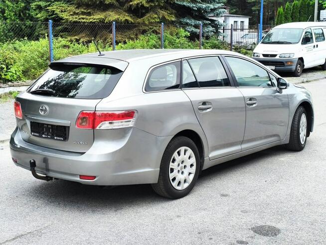 Toyota Avensis Bezwypadkowy, kamera, navi, dok. przebiegu Janów Lubelski - zdjęcie 2