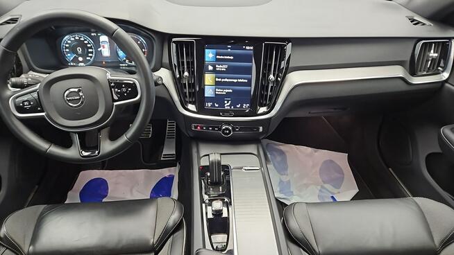 Volvo V60 B4 D Plus Dark aut ! Z Polskiego Salonu ! Faktura VAT ! Warszawa - zdjęcie 12