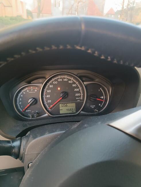Toyota Yaris 1.0 2017 Opole - zdjęcie 9