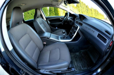 Volvo V70 2.5 Turbo 231KM LIFT Climatronic Grzane Płock - zdjęcie 9