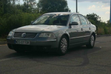 Volkswagen Passat 1.8 Turbo 150 KM Highline Sedan Baranowo - zdjęcie 5