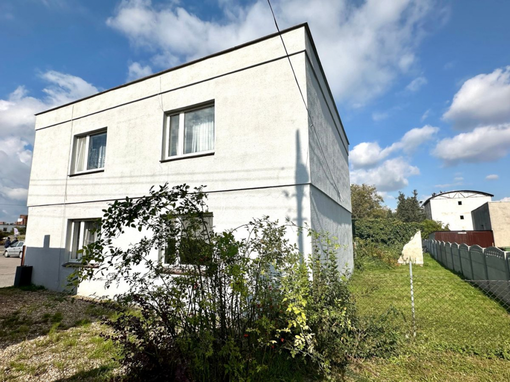 Dom do adaptacji | Wydane WZ pod usługi Sady - zdjęcie 1