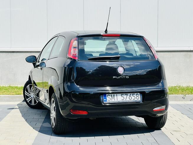 Fiat Punto Evo 1.4 Benz. 113 tys km Mikołów - zdjęcie 9