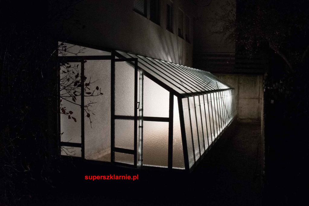 Stalowa szklarnia przyścienna Szklarnia ogrodowa stalowa bardzo mocna Polesie - zdjęcie 2