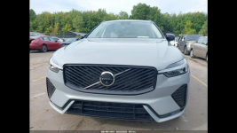 Volvo XC 60 Najwyższa wersja wyposażenia ULTRA / AWD / B5 Tarnów - zdjęcie 2