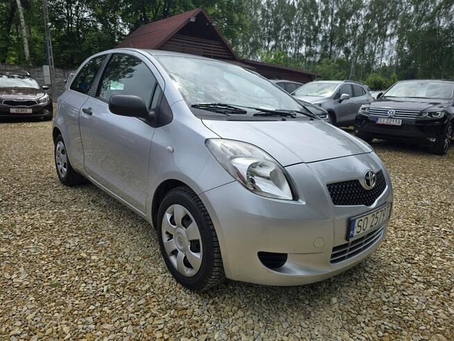Toyota Yaris 1.3 88koni.Krajowy.Doinwestowany wsiadać i jeździć! Sosnowiec - zdjęcie 1