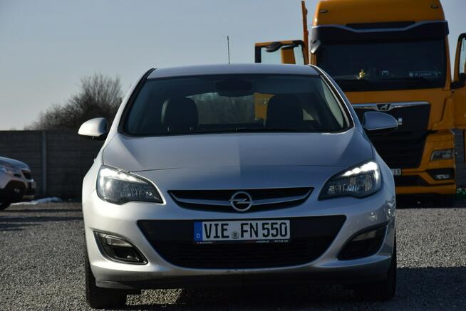 Opel Astra 1.4B 2015r/ 149 Tys Km/ Sprowadzony/ Opłacony Majdan Sieniawski - zdjęcie 3