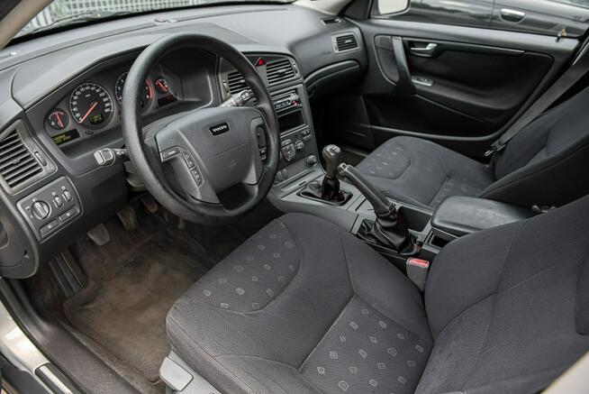 Volvo V70 2.4i 140KM ! Super Stan ! Opłacony ! Zwoleń - zdjęcie 6