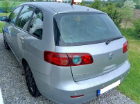 Fiat Croma Kombi   1.9 tdi   2006r Pieszyce - zdjęcie 2