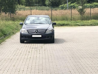 Sprzedam Mercedesa C klasę W204