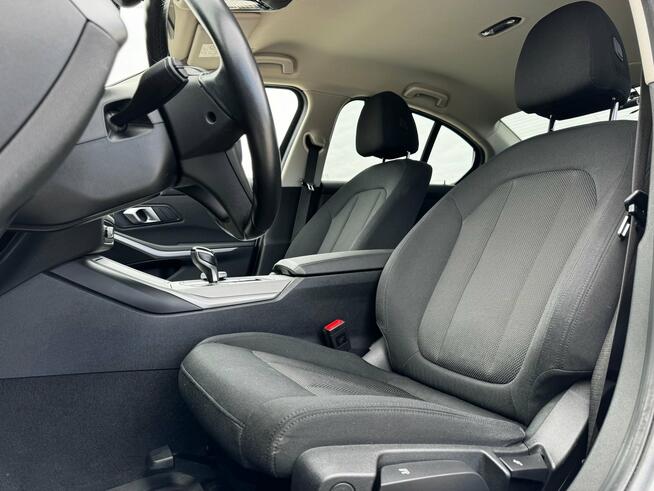 BMW 318i, 2020 Michałowice - zdjęcie 7