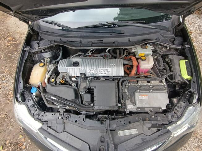 Toyota Auris 1.8 Hybrid Pleszew - zdjęcie 8