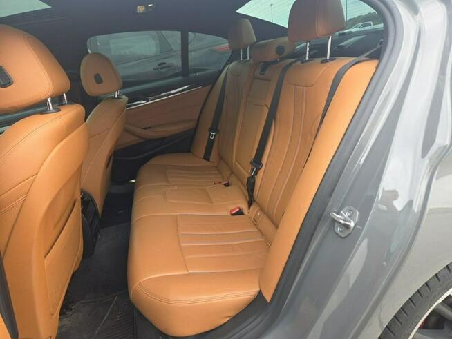BMW 530 B48 / M-Pakiet / xDrive Tarnów - zdjęcie 9