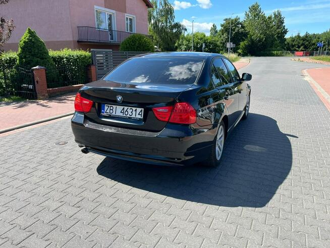 BMW E90 2.0 Diesel 2011 rok  Ładny Zadbany Samochód Białogard - zdjęcie 11