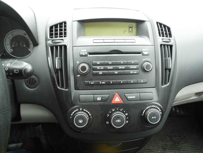 Kia Cee'd 1,4 klima Łódź - zdjęcie 8