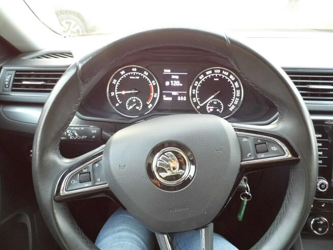 Škoda Superb Łódź - zdjęcie 8