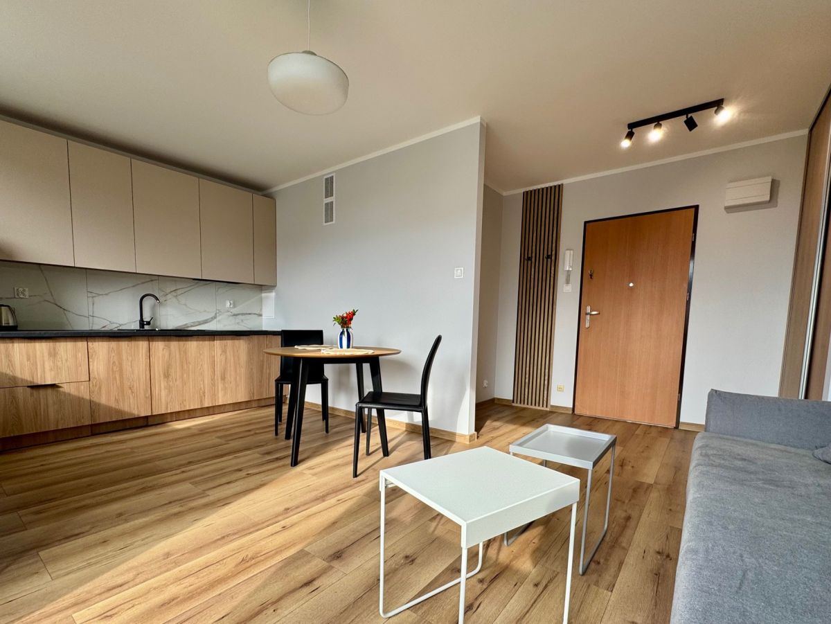 Kawalerka po remoncie, balkon, Kampus Morasko. Poznań - zdjęcie 5