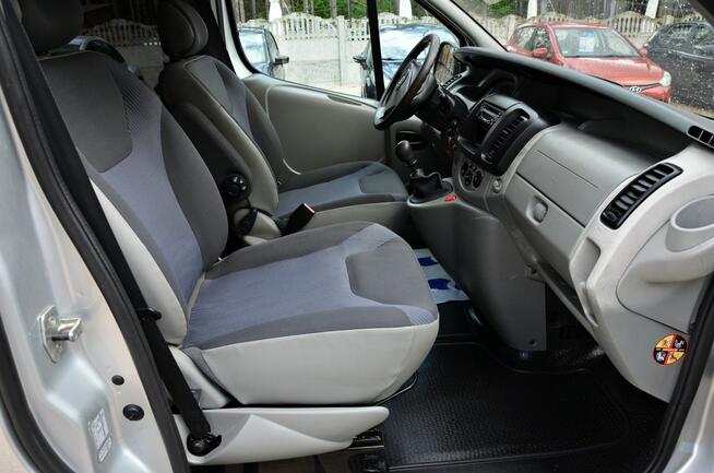 Opel Vivaro 2.0 CDTI 115KM 8 Osób! Super Stan! Zobacz!!! Ostrów Mazowiecka - zdjęcie 6