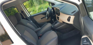 Fiat Doblo 1.4 T-jet 120 Lounge LPG Kraków - zdjęcie 11