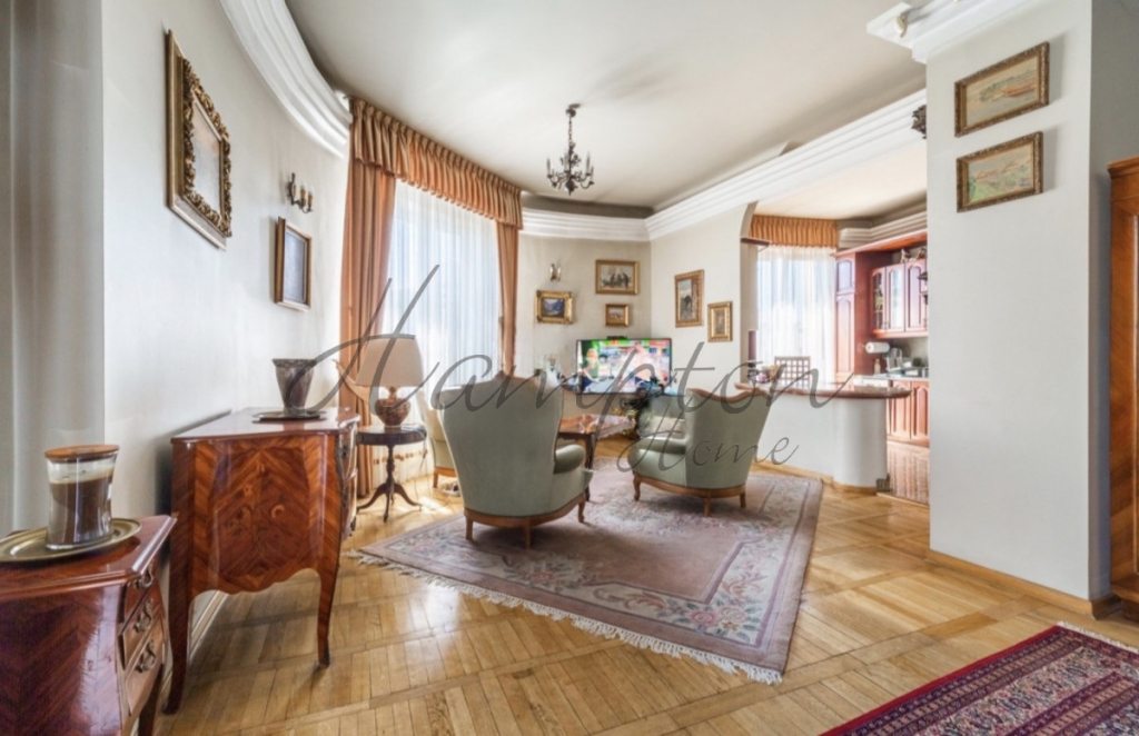 Kamienica z WINDĄ przy Parku Morskie Oko Mokotów - zdjęcie 2