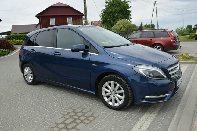 Mercedes B 180 1.6B Led Navi Kamera 2 KPL KÓŁ 135 Tys KM Sprowadzony Tarnogród - zdjęcie 9