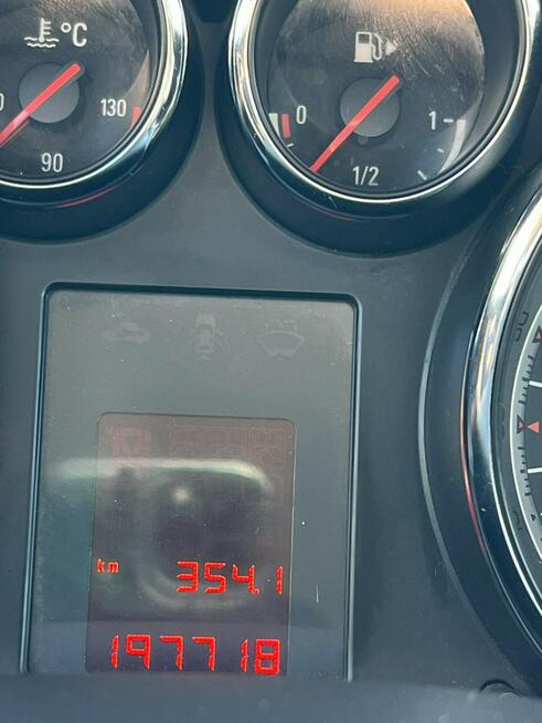 Opel Astra Sports Tourer Słupsk - zdjęcie 12