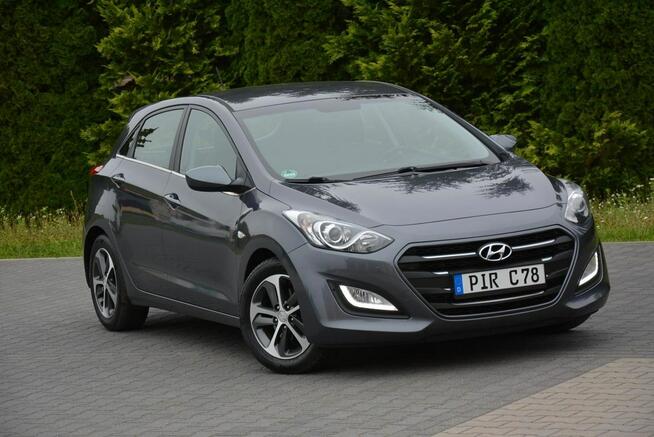 Hyundai i30 Lift 102 przebieg  Duża Navi Kamera  Ledy Parktronic aso Ostrów Mazowiecka - zdjęcie 9