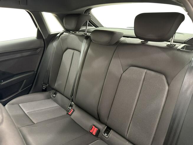 Audi A3 30 TDI  S Tronic Warszawa - zdjęcie 12
