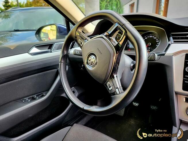 Volkswagen Passat B8 2.0 VW 2.0TDI 2019 ACC LED KAMERA MASAŻ Łódź - zdjęcie 10