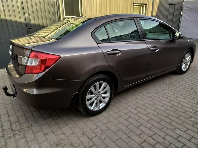 Honda Civic 1.8 Benzyna Grzane Fotele Hak Zarejestrowany Strzała - zdjęcie 7