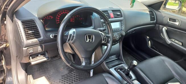 Samochod Stare Komaszyce - zdjęcie 2