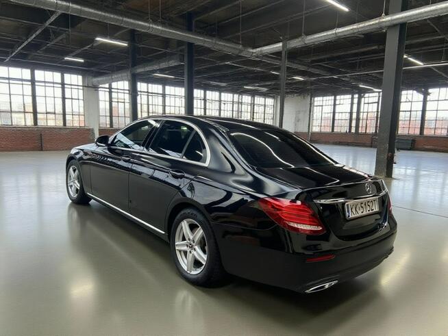 Mercedes E 200 Bez wkładu Zadbany użytkowany na trasach Kraków - zdjęcie 5