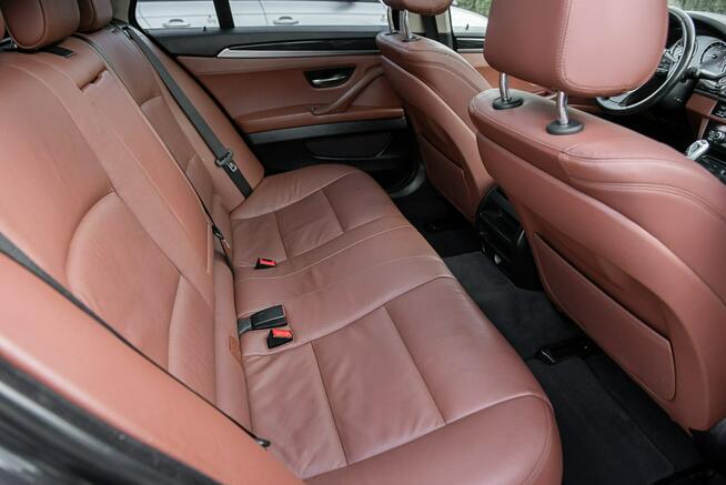BMW 520 LCI 2.0d 190KM B47 ! Full Opcja ! Opłacona ! Zwoleń - zdjęcie 9