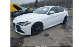 Alfa Romeo Giulia / 4x4 / 2.0 280KM / niski przebieg /