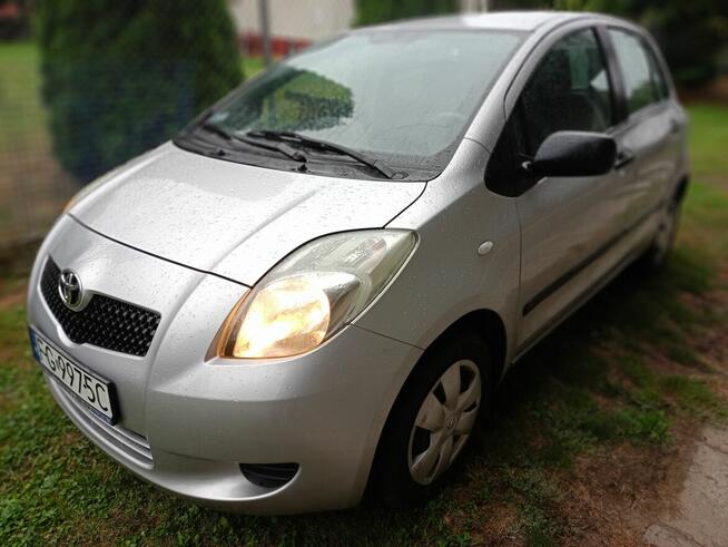 Toyota Yaris II 2008r gaz lpg Kraków - zdjęcie 2