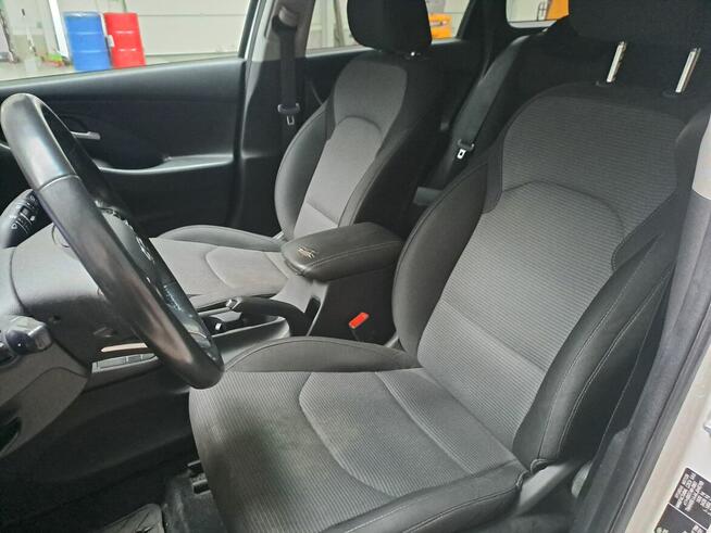 Hyundai i30 2019 kombi Świebodzin - zdjęcie 9