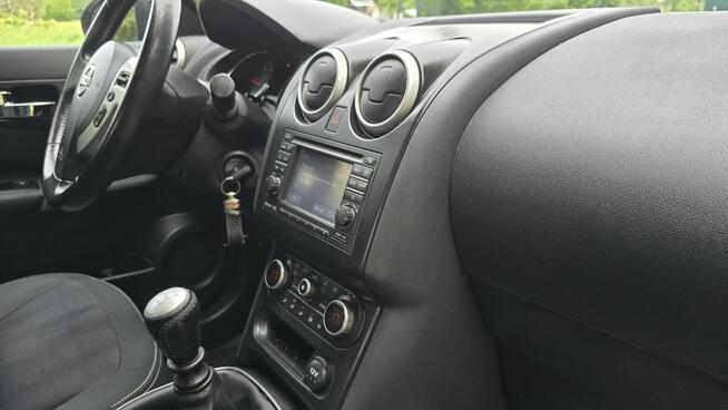 NISSAN QASHQAI 1,6D 131PS AWD 1-wł. Navi Kamera Led Alu17 Zamość - zdjęcie 11