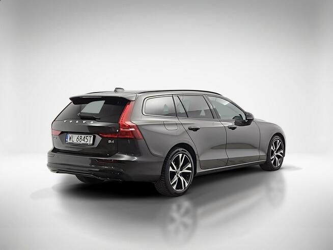 Volvo V60 B4 D Plus Dark aut ! Z Polskiego Salonu ! Faktura Vat ! Warszawa - zdjęcie 5