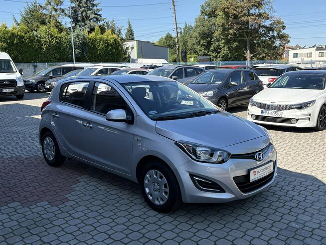 Hyundai i20 1.2 86 KM, Klima, Niski przebieg, Gwarancja Tarnowskie Góry - zdjęcie 4