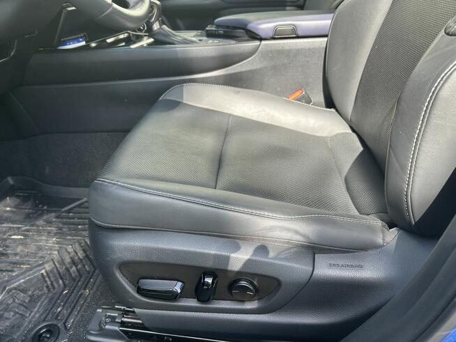 Piękny Lexus UX 250H Radom - zdjęcie 6