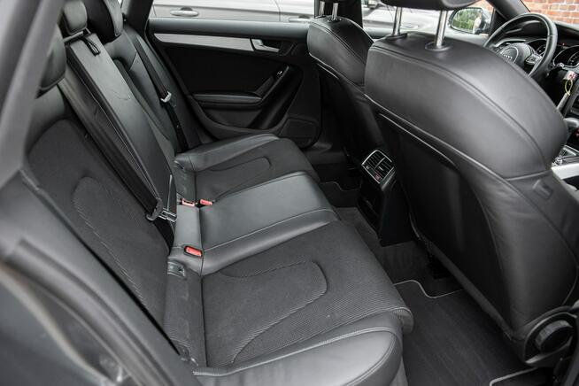 Audi A5 S-Line 1.8T 170KM ! Super Stan ! Serwisowana ! Full Opcja ! Zwoleń - zdjęcie 9