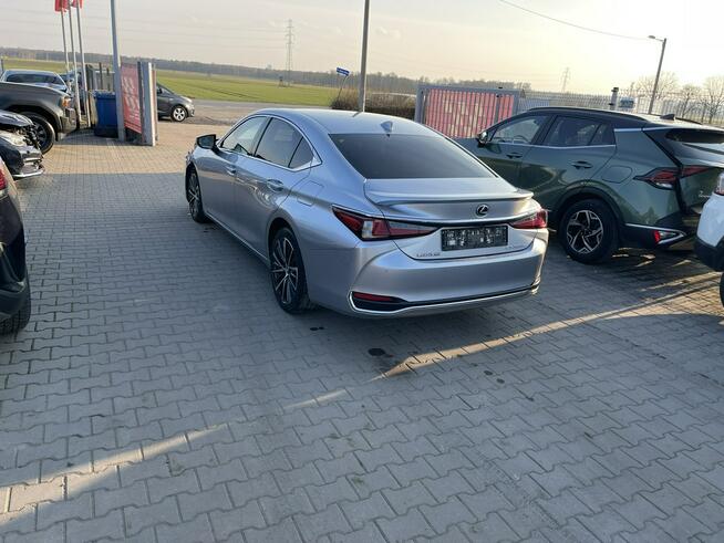 Lexus ES300 EU Omotenashi Hybryda Skóra Kamery360 Pamięć Wentylacja Gliwice - zdjęcie 4