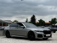 BMW Seria 7, 2021