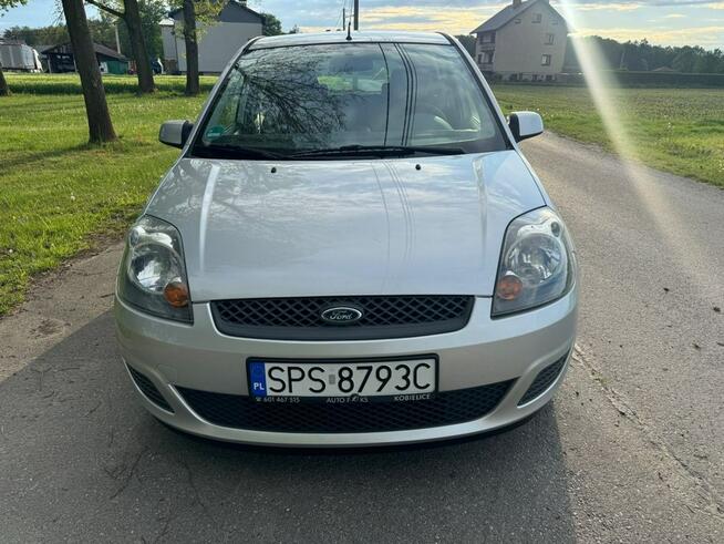 Ford Fiesta Bez korozji, bezwypadkowy, bardzo dobrym stan Kobielice - zdjęcie 2