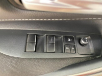 Toyota Corolla 1.8 Hybrid Comfort Kombi Warszawa - zdjęcie 11