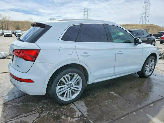 Audi Q5 / Quattro / bogate wyposażenie / niski przebieg Wrocław - zdjęcie 4