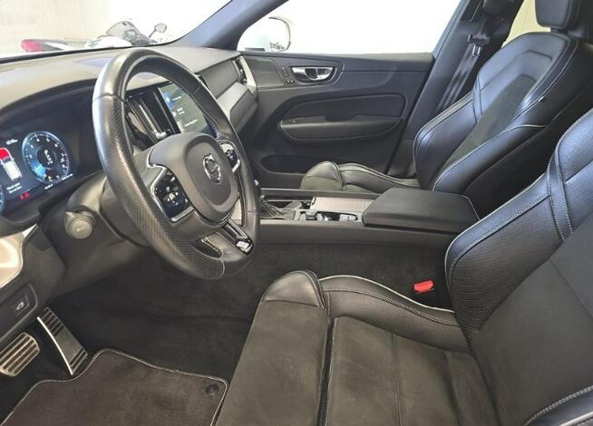 Volvo XC 60 R-Design / AWD / T5 / niski przebieg Chwaszczyno - zdjęcie 7